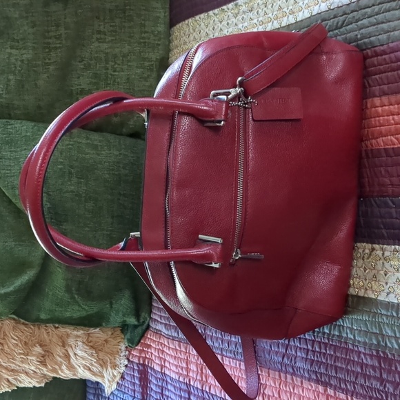 DANIER* lg red soft genuine leather crossbody multi pouch double zippered bag - Picture 3 of 17